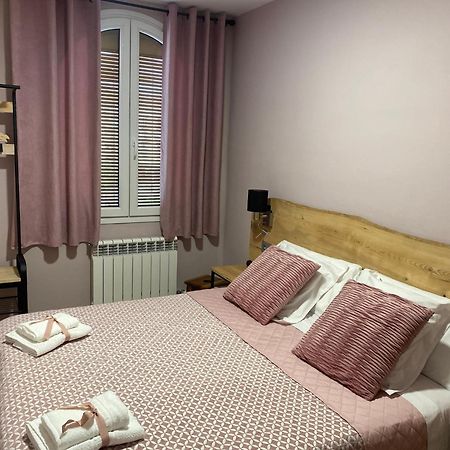 Cal Franch 3 Apartment Cardona Luaran gambar